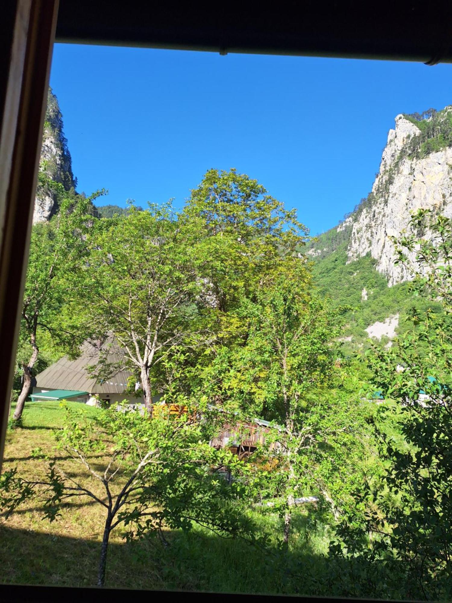 Vila Montana Dobrilovina Buitenkant foto