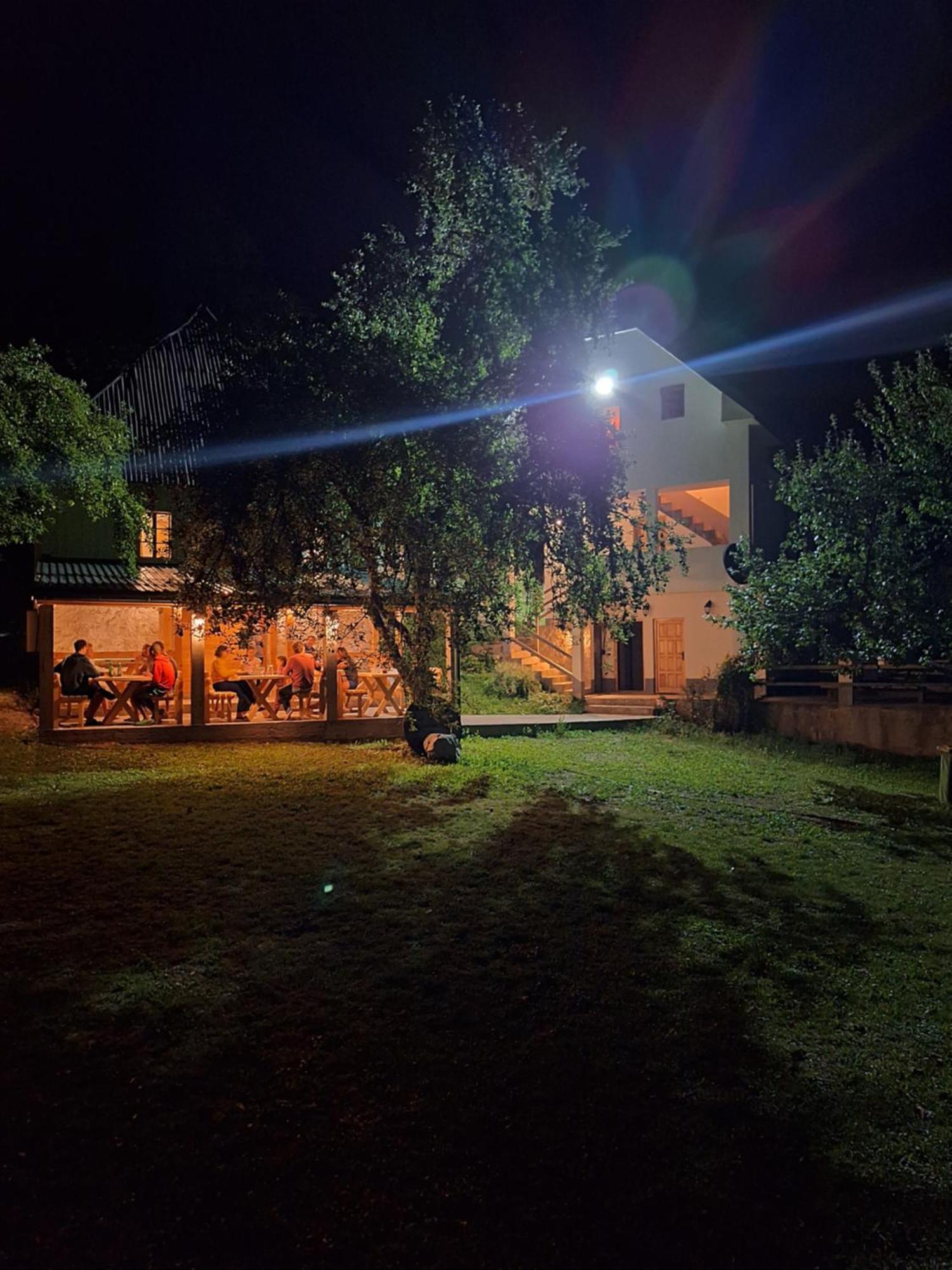 Vila Montana Dobrilovina Buitenkant foto